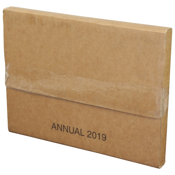 2019 Masters Tournament Unopened Annual - Tigers 5th Green Jacket