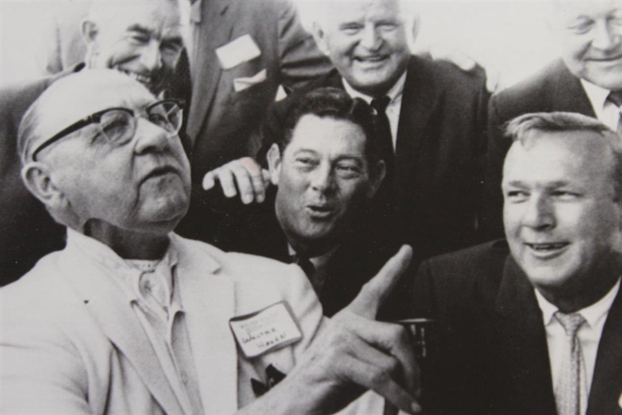 Walter Hagen's Personal 1967 Wire Photo of Him with Arnie, Cary, & others with Article