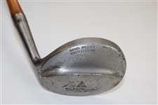 Walter Hagen Sand Wedge Patent #1695598 - New Grip