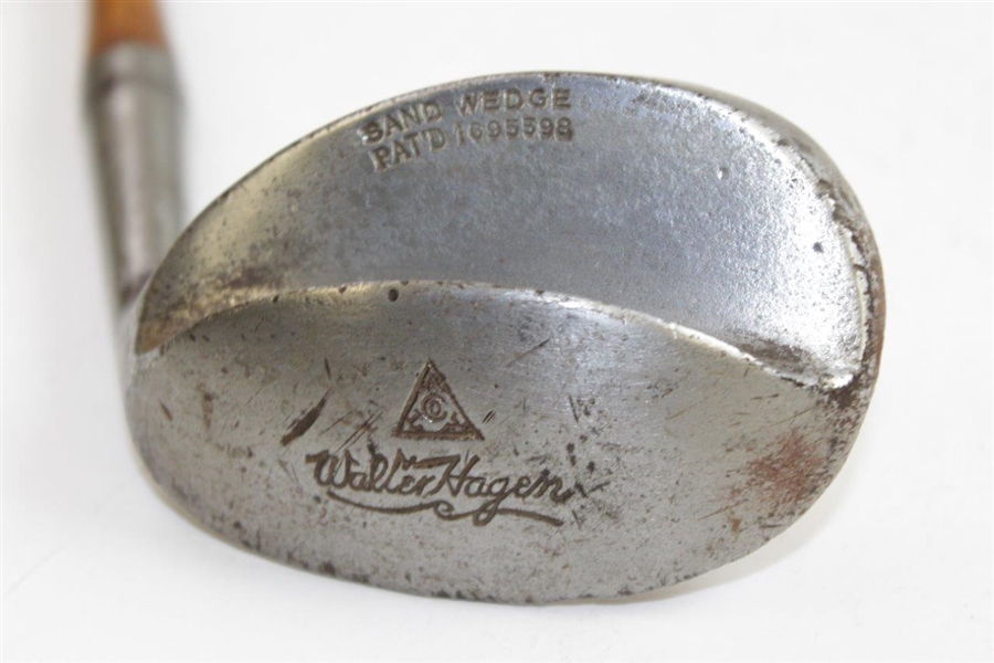 Walter Hagen Sand Wedge Patent #1695598 - New Grip