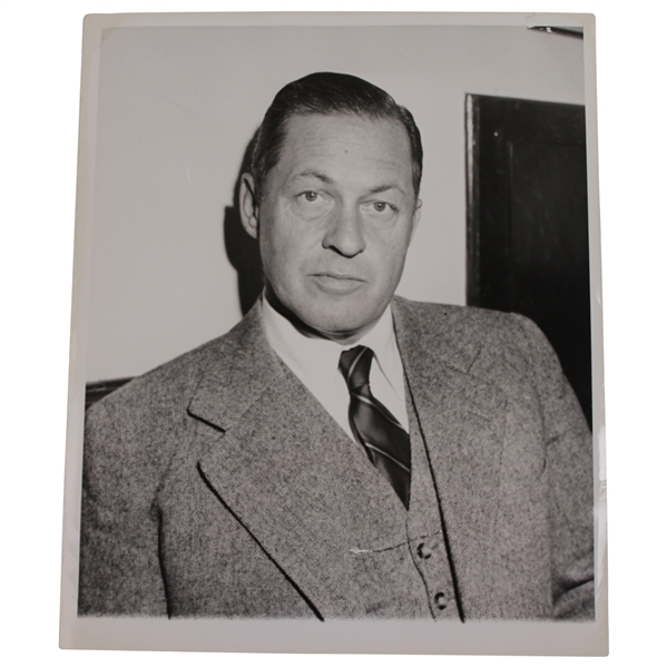 Close-Up Sharp Bobby Jones Press Association 8x10 Photo