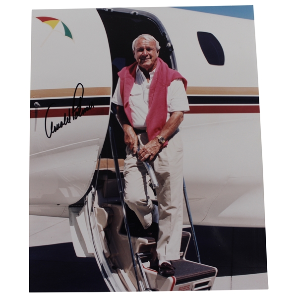 Arnold Palmer Signed 8x10 Photo About to Board His Plane JSA ALOA