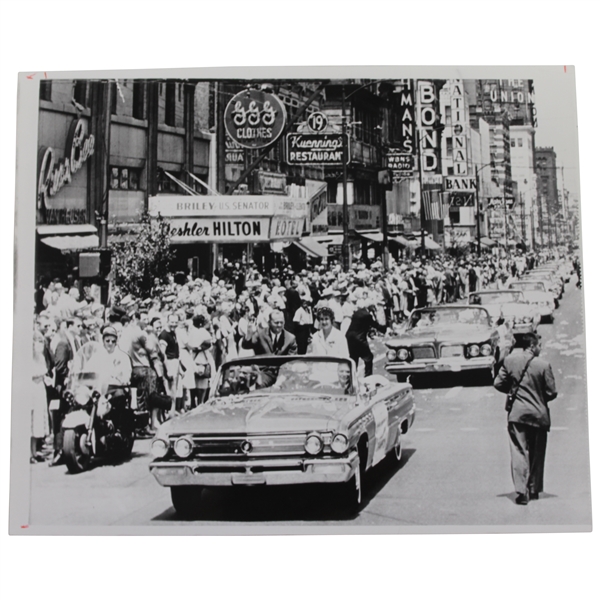 Jack Nickalus Columbus, OH. Ticker Tape Parade 7x8 Press Photo After Winning 1962 US Open