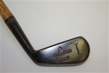 Spalding Accurate Mashie Junior Hickory Club