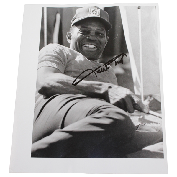 Willie Mays Signed 1970 Black & White Photo Holding Golf Club JSA ALOA