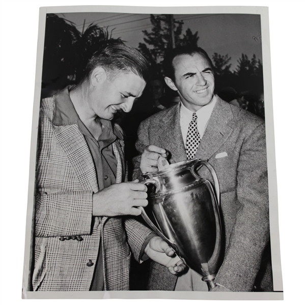 Sam Snead 12/22/1939 Miami Open Win Press Photo with Trophy - Crisp Quality