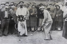 Ben Hogan 4/8/1951 Masters Chipping Wire Photo Hogan, who has never won the Masters