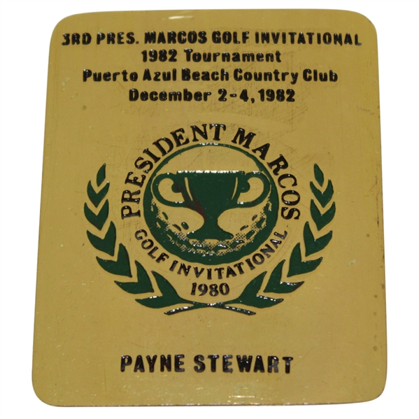 Payne Stewarts 1982 President Marcos Golf Inv. Contestant Plate/Paperweight
