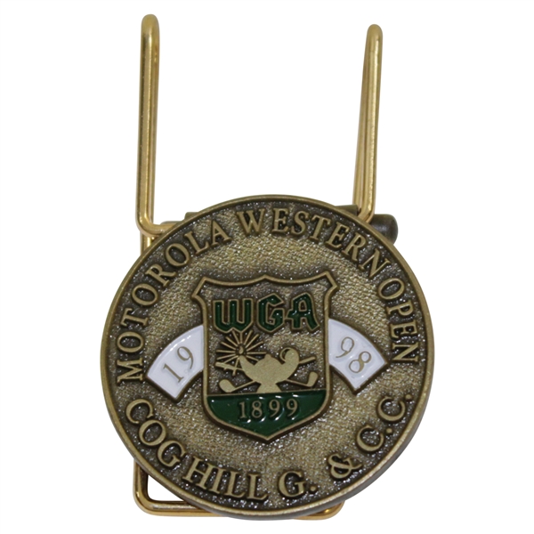 Payne Stewarts 1998 Motorola Western Open at Cog Hill Contestant Badge/Clip