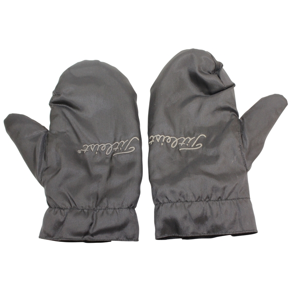 Payne Stewarts Personal Pair of Titleist Hand Warmer/Cart Mitts - Black