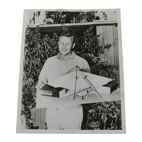 Arnold Palmer 8/28/73 Miss Photo JSA ALOA
