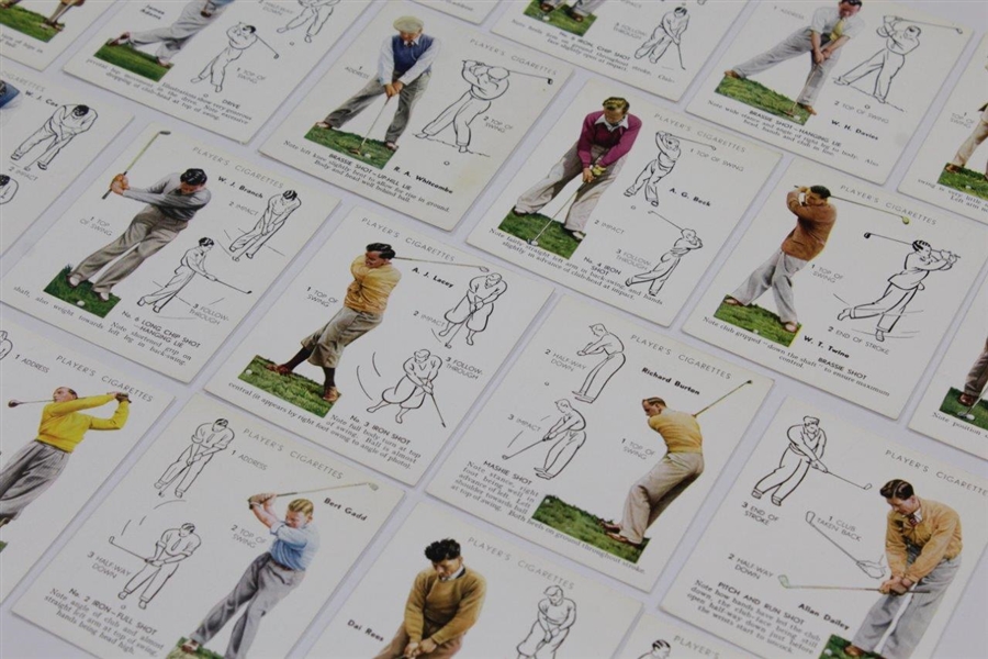 Full Set of Twenty-Five (25) 1939 Players Cigarette Golf Cards