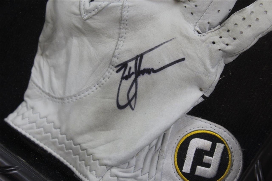 Zach Johnson Signed Left-Handed FootJoy Golf Glove JSA ALOA