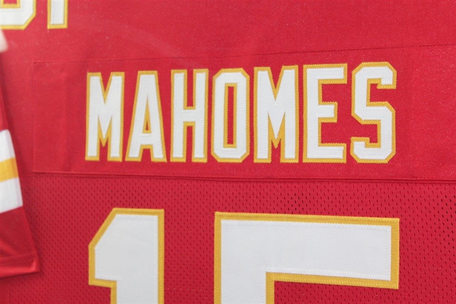 Patrick Mahomes Signed Red Chiefs #15 Jersey with Two Photos - Framed BECKETT #WE24302