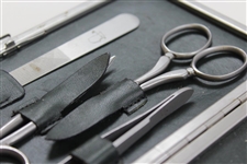 2001 Augusta National Golf Club Ltd Ed Employee Masters Gift Manicure Set No Card - Well Used Condition