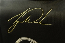 Tiger Woods Buick Den Caddy Bag with Stitched Signature