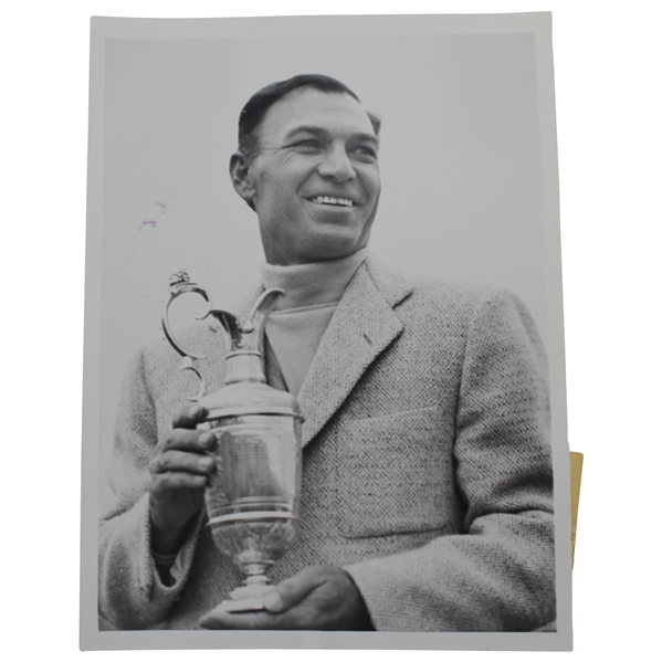 Ben Hogan With Claret Jug at 1953 British Open Wire Photo 7/12/53