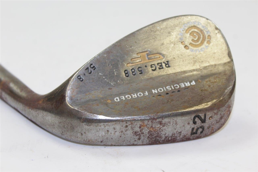 Greg Norman's Personal Used Cleveland Tour Zipgrooves Reg. 588 52 Degree Wedge