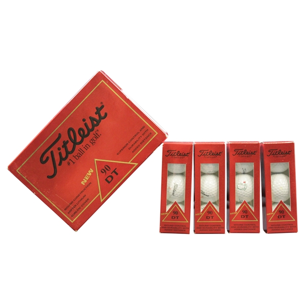 Dozen Masters Tournament Logo Titleist DT90 Golf Balls in Box