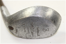 The Mills Vintage 3 Wood