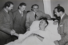 Denny Shute in Hospital Being Visited by Golf Colleagues Wire Photo