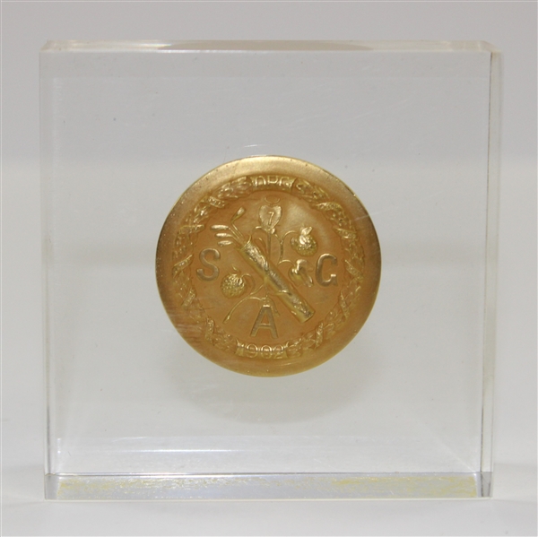 Vinny Giles SGA Medal Encased in Lucite - Southern Golf Association Amateur Tournament