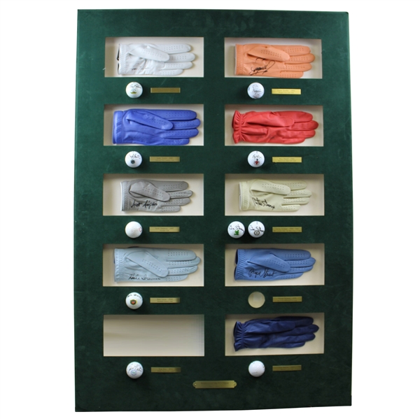 Winners of the US Open 1985-1995 Signed Golf Balls & Gloves Display JSA ALOA