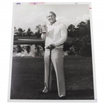 Arnold Palmer 6/2/1985 Holding Pennzoil Quart Press Photo