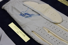 David Graham, Tom Watson, Larry Nelson, Fuzzy Zoeller & Ray Floyd Signed Golf Glove Display JSA ALOA