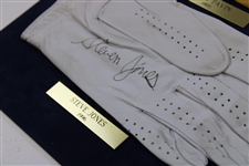 Tom Kite, Lee Janzen, Ernie Els, Corey Pavin & Steve Jones Signed Golf Glove Display JSA ALOA