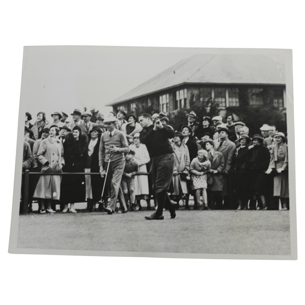 1934 Bobby Jones Tries New Hypodermic Golf Ball During Exhibition at Pinehurst No. 2 7x9 Wire Photo