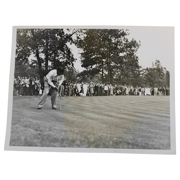 1935 Ryder Cup Paul Runyan Putting on 9th Green 9/29/35 Wire Photo