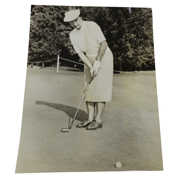 Betty Hicks Early L.P.G.A. Putting on Green Publicity Bureau Photo