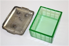 Bobby Jones Lid on Green Glass Box