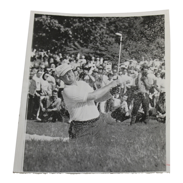 Jack Nicklaus Blasts From Sand Trap Wire Photo 7/20/1962
