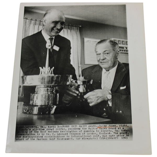 1963 Bobby Jones Receives the Walter Hagen Award at Augusta National AP Press Photo - 1989 Chronicle