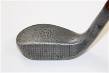 Standard Mills Co. Sunderland 96705 Patent Braid-Mills Model Medium Lie 9ozs 13drs Putter