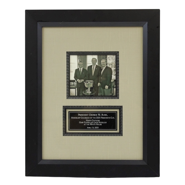 2005 The Presidents Cup Photo With President Bush & Captains - Framed