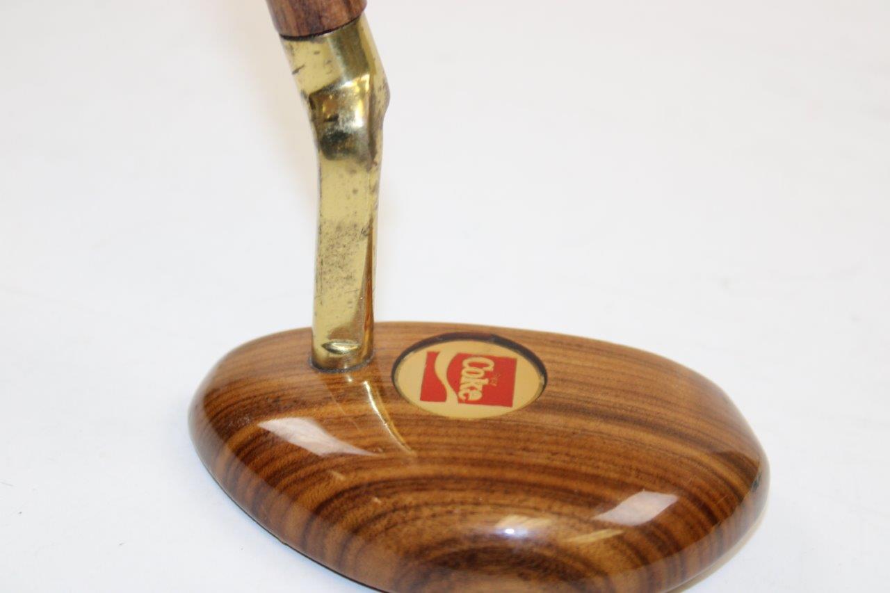 Lot Detail - Woodie Golf Design USA Coke Themed Wood Shafted