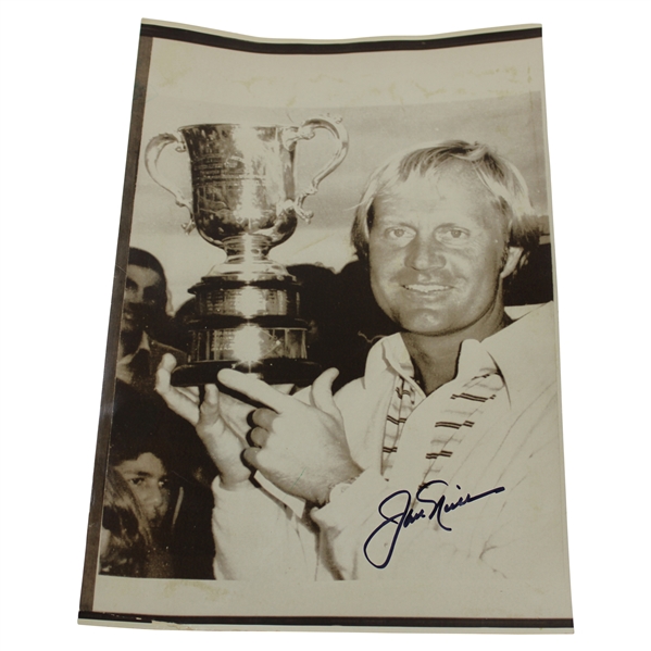 Jack Nicklaus Signed 1975 Australian Open Championship Photo JSA ALOA