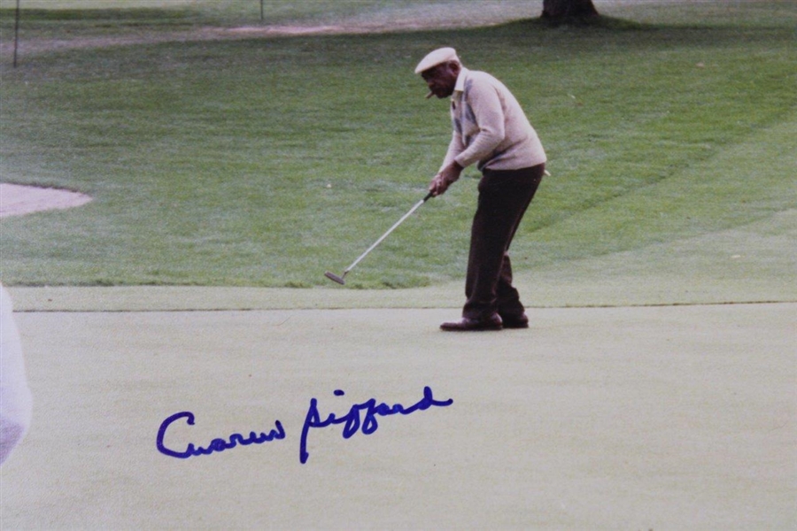 Charlie Sifford Signed Putting Photo with Cigar in Mouth PSA/DNA #AK88248