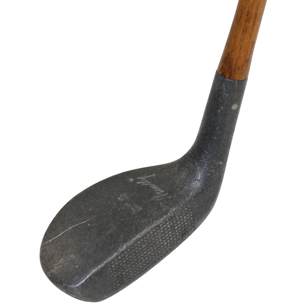 c. 1920 Huntly Putter with Unique Thumb Groove Grip - Pat 165,384