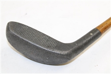 c. 1920 Huntly Putter with Unique Thumb Groove Grip - Pat 165,384