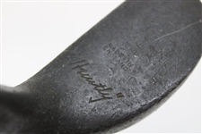 c. 1920 Huntly Putter with Unique Thumb Groove Grip - Pat 165,384