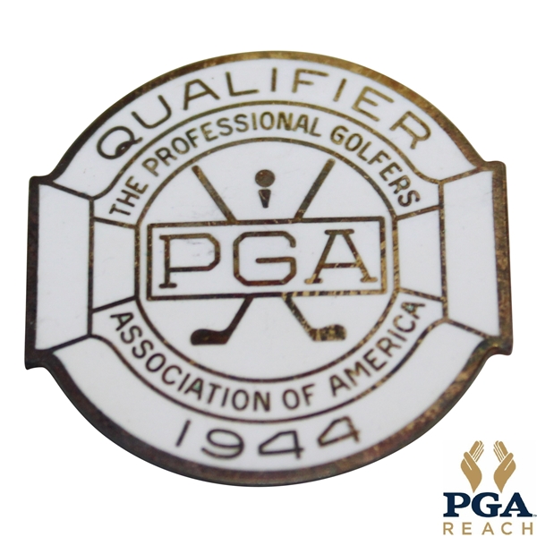 1944 PGA Championship at Manito G&CC Contestant Badge - Bob Hamilton Winner