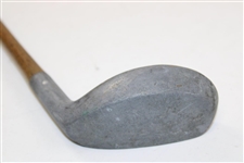 Circa 1920 Patent Huntly Thumb Groove Hickory Putter