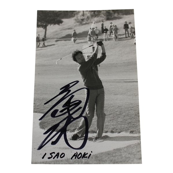 Isao Aoki Signed Black & White Hitting Out of Sandtrap Photo JSA ALOA