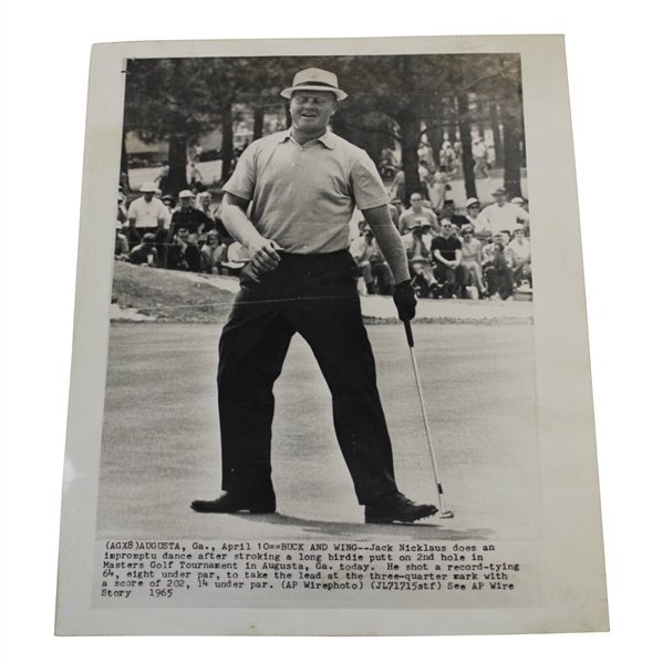 1965 AP Wire Photo Jack Nicklaus Dancing After Sinking Long Birdie Putt At ANGC