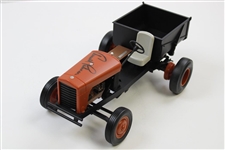 Arnold Palmer Signed 'Arnie's Tractor' Model in Box JSA Full #Z74225