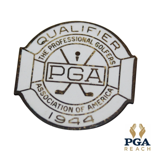 1944 PGA Championship at Manito G&CC Contestant Badge - Bob Hamilton Winner